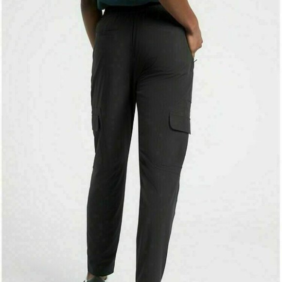 Athleta Chelsea Lined Cargo Pants size 20 Black - Picture 2 of 7